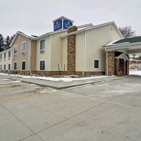 Cobblestone Hotel & Suites - Punxsutawney Kültér fotó