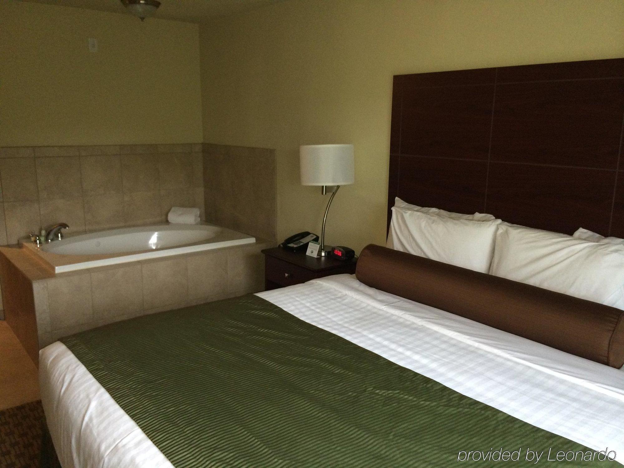 Cobblestone Hotel & Suites - Punxsutawney Kültér fotó